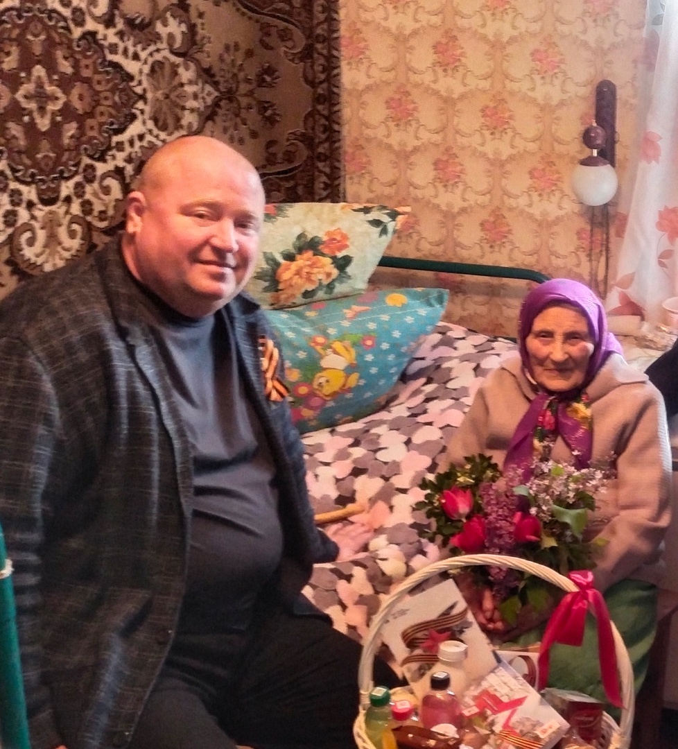 Поздравления ветеранов с наступающим праздником- Днем Победы!.